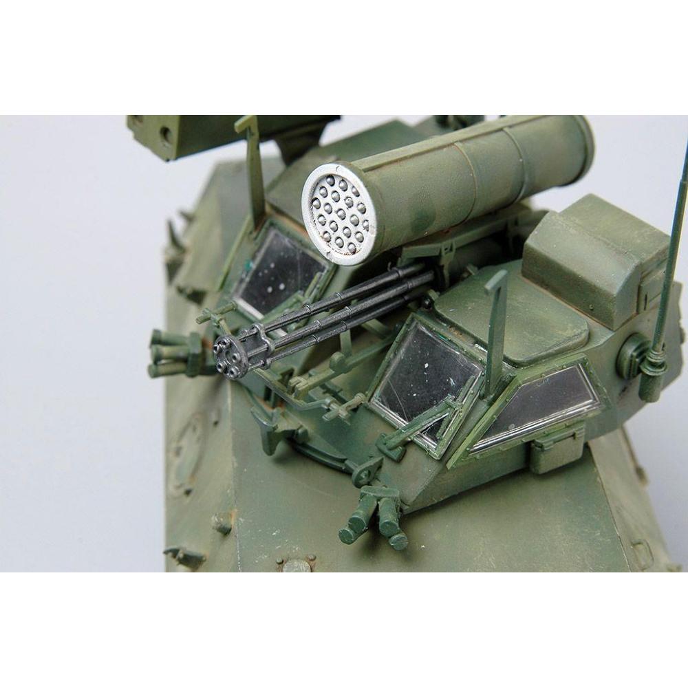TRUMPETER: 1/35 LAV-AD Light Armored Vehicle Air Defense variant