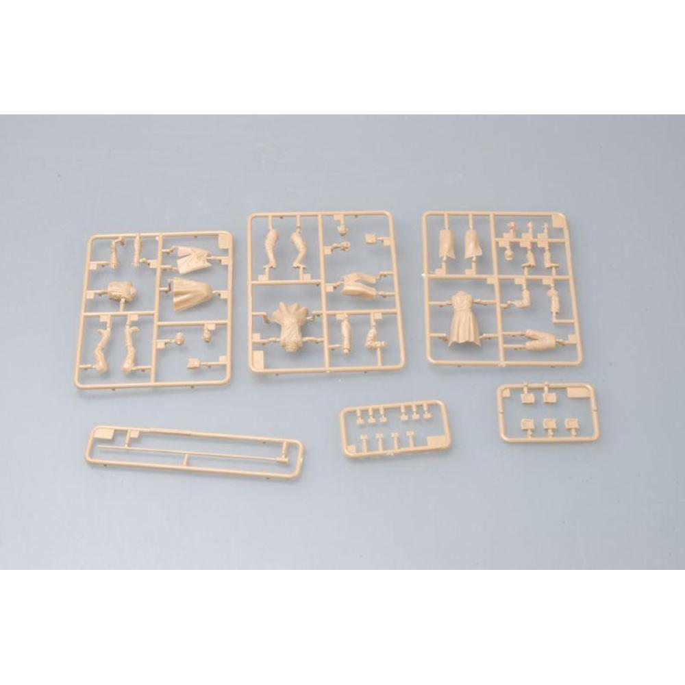 TRUMPETER: 1/35 Soviet B-4 Artillery Crew