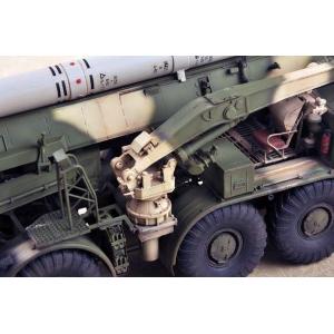 TRUMPETER: 1/35 Russian FROG-7 Short-range artillery
