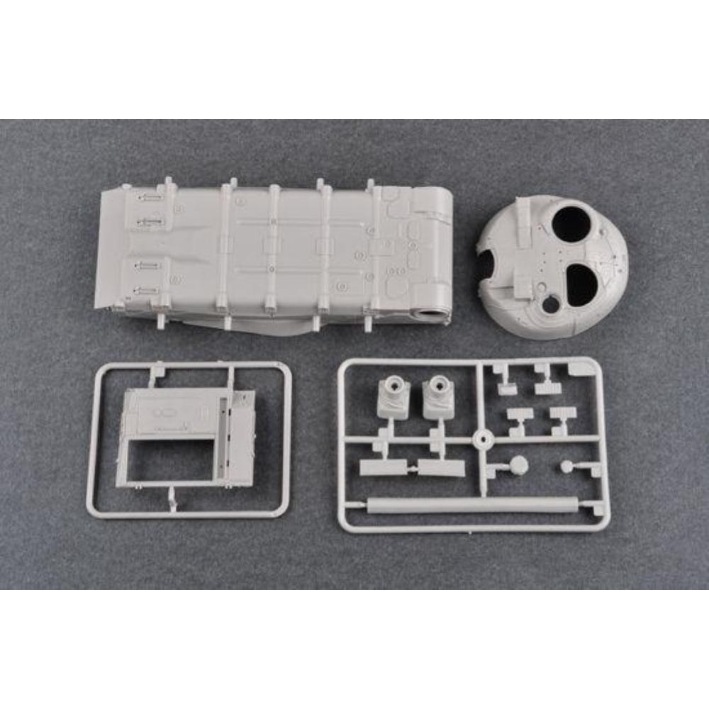 TRUMPETER: 1:35 Soviet T-64AV Mod. 1984