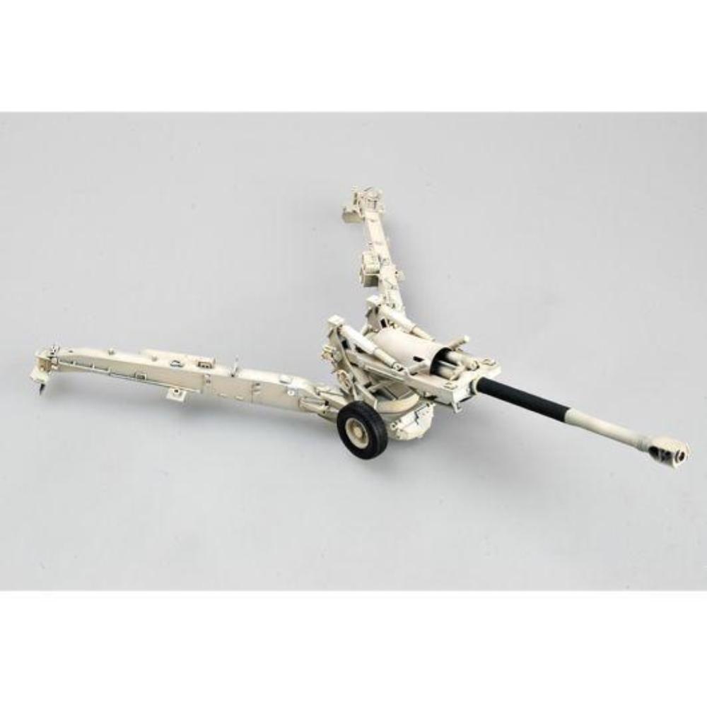 TRUMPETER: 1:35 M198 Medium Towed Howitzer late