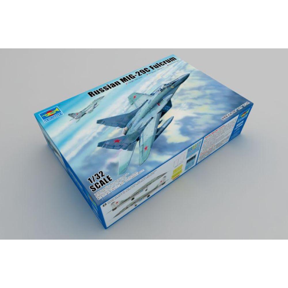 TRUMPETER: 1/32 Mikoyan-Gurevich MiG-29C "Fulcrum"