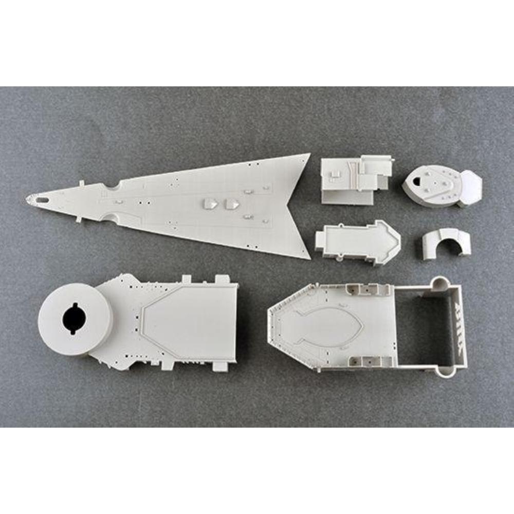 TRUMPETER: 1/200 German Battleship SCHARNHORST (1:200)