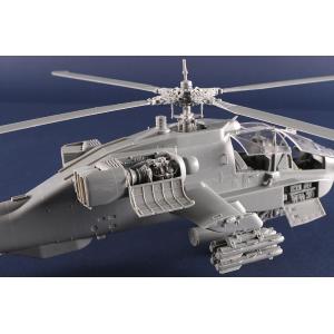 TRUMPETER: 1:35 Hughes AH-64A Apache Early (1:35)