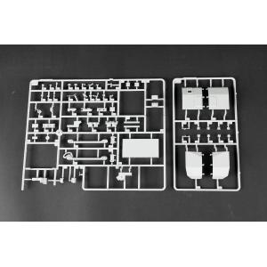TRUMPETER: 1:35 E-100 Flakpanzer w/Flakrakete Rheintocher I