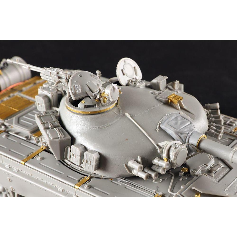 TRUMPETER: 1:35 T-72M1 MBT