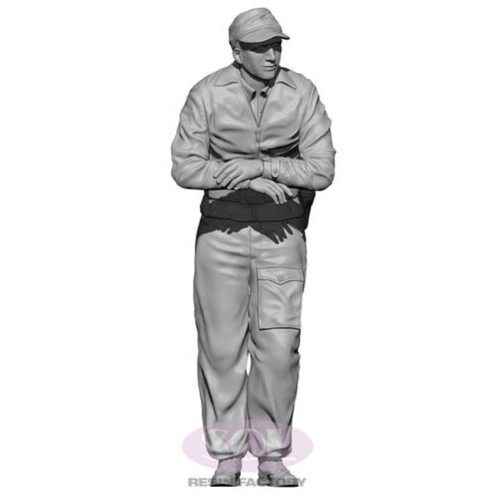 SOL MODEL: 1:35; Crew 3 for WWII German Sd.kfz. 234/2 (1:35)